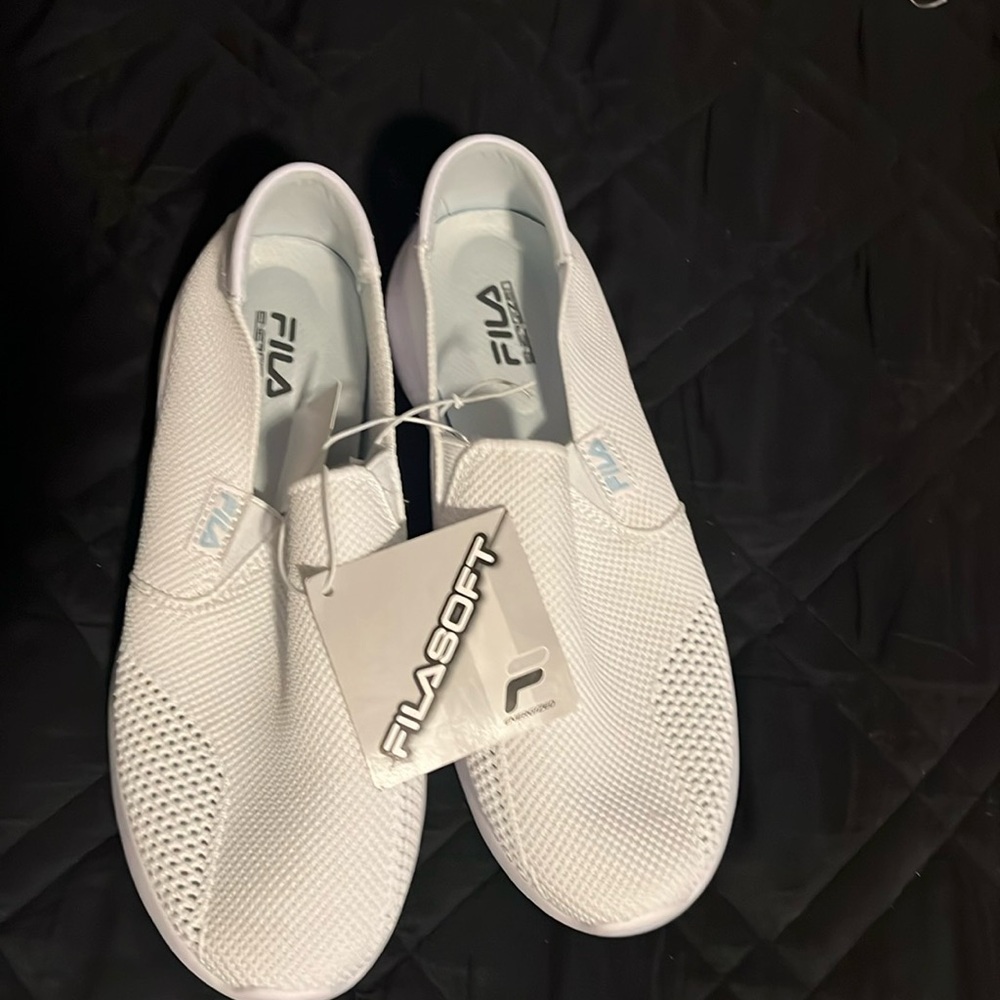 White fila shoes size 7.5